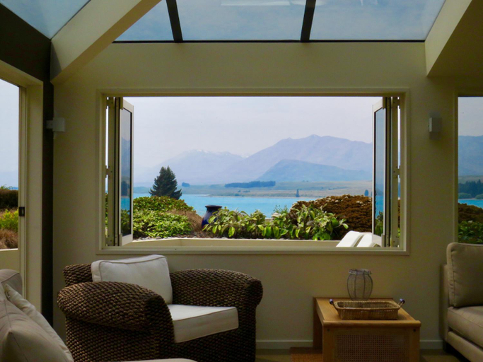Others 2, Ultimate View - Lake Tekapo, Mackenzie
