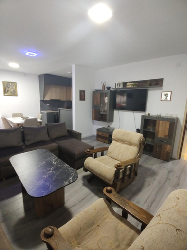 Others 3, Apartment Kiril