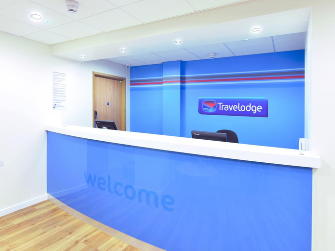 Public Area, Travelodge London Raynes Park, London