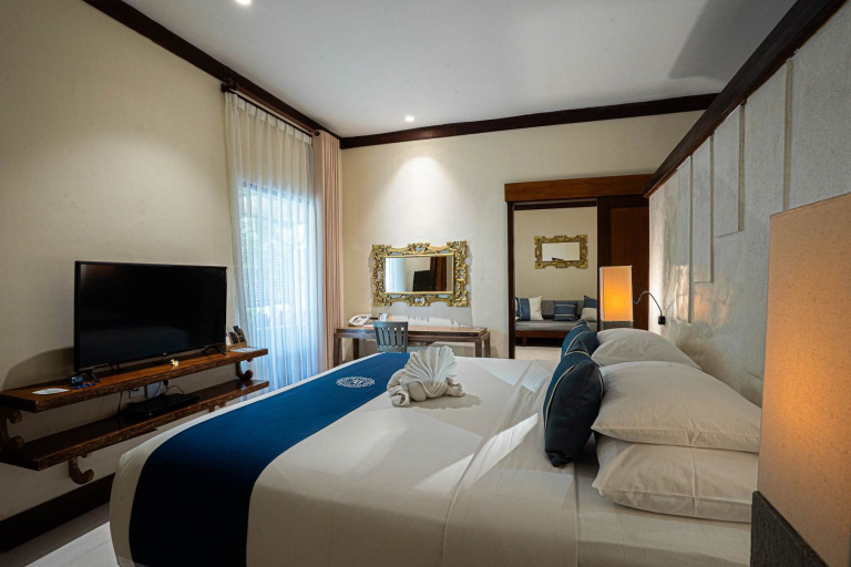 Bedroom 30