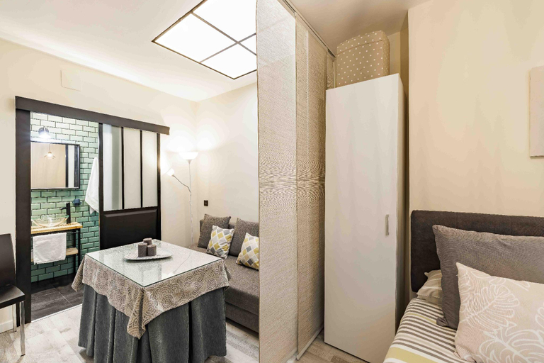 Others 5, Apartamento-Loft en Triana, Sevilla