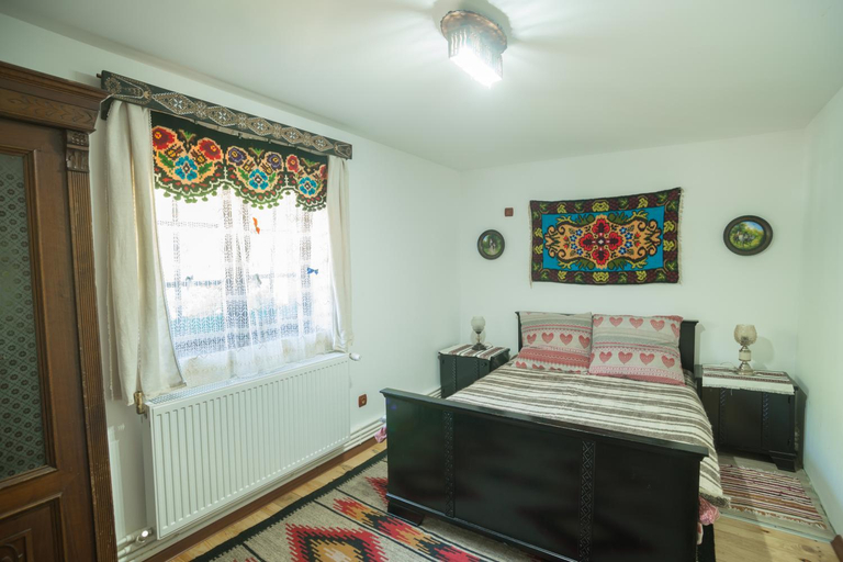 Bedroom 3, Casa Rustik Bucovina, Fundu Moldovei