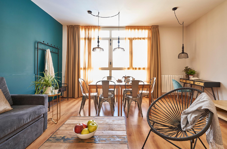 Others 5, Barcelona Sants Station Apartments, Barcelona