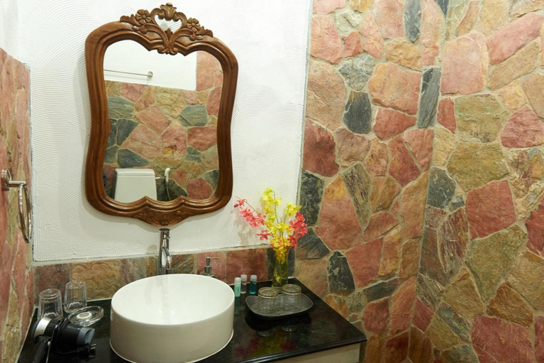 Bathroom 5