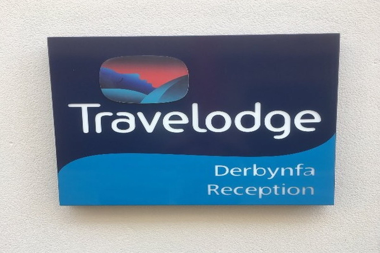 Public Area, Travelodge Bangor, Gwynedd