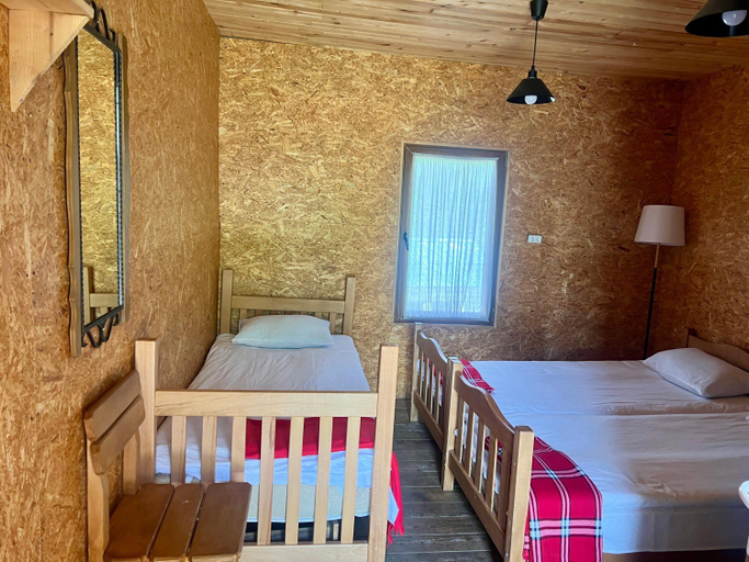 Bedroom 2, Zeta Camping, Kazbegi