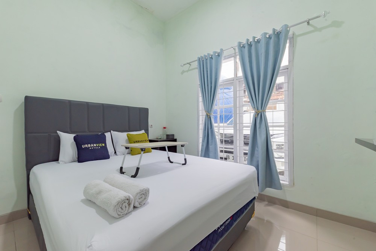 Bedroom 3, Urbanview Hotel Nakasya Burangrang, Bandung