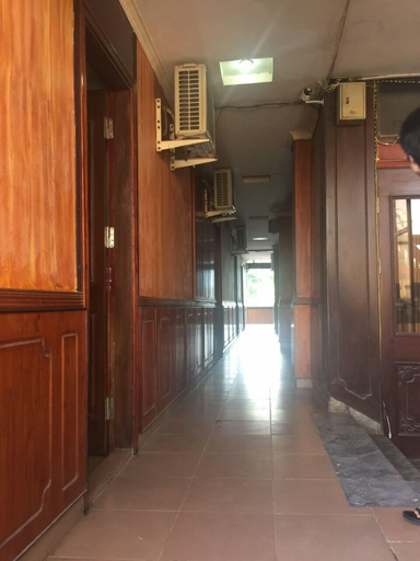 Public Area 2, Nha Nghi Tham Quyen, Cẩm Phả