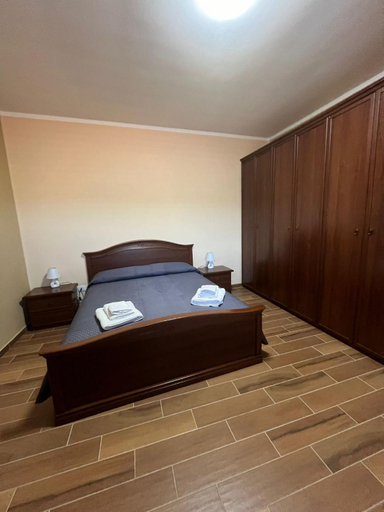 Bedroom 2, B&B Bea, Cosenza