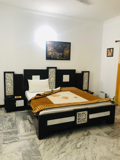 Bedroom 4, Capital Family Guest House, Islamabad