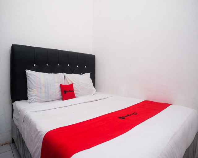 Bedroom 9