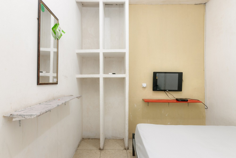 bedroom 19