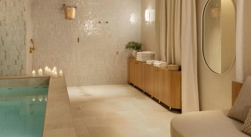 Bathroom, Hôtel de Buci, Paris
