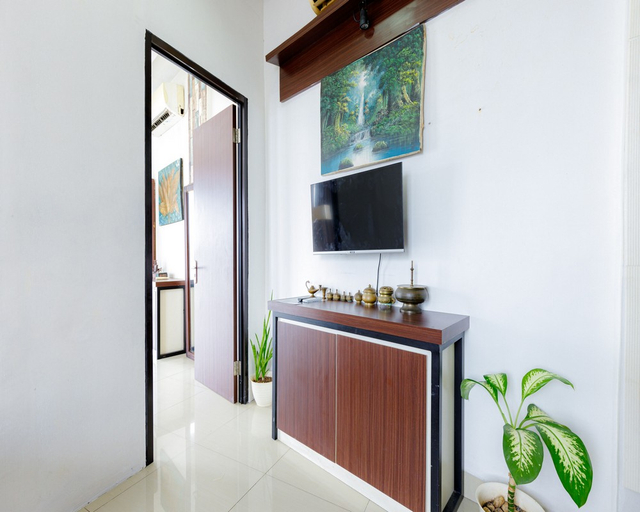Dining Room 14