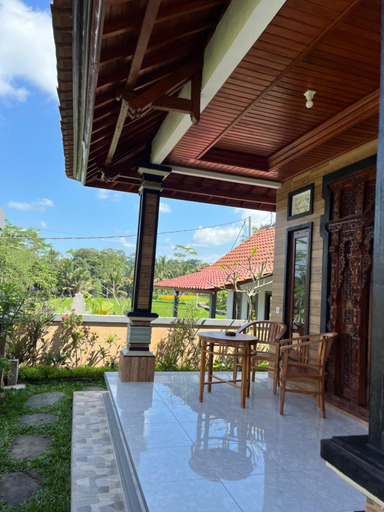 Others 3, Nano Ari House, Gianyar