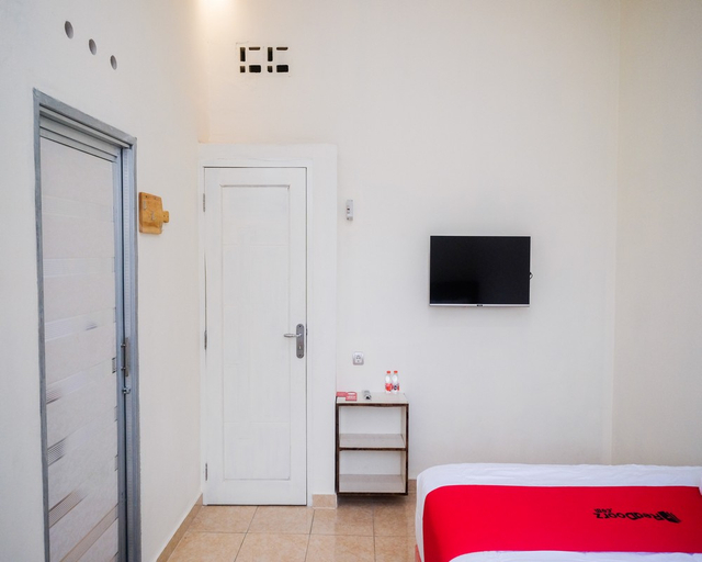 Bedroom 9