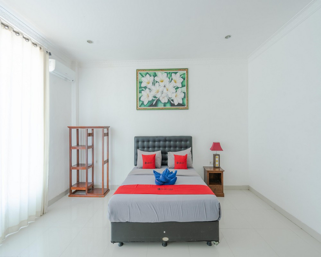 Bedroom 4, RedDoorz @ Uluwatu Suites, Badung
