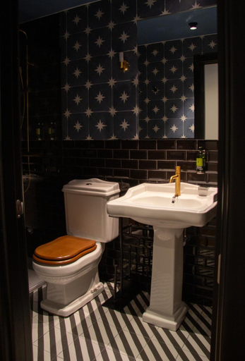 Bathroom 2, Maison Primado B&B, Valencia