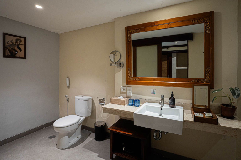 Bathroom 24