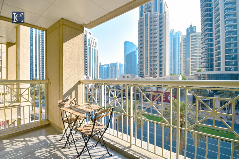 Others 5, Elegant 3BR Apt with 4 Balconies in 29 Blvd, Dubai