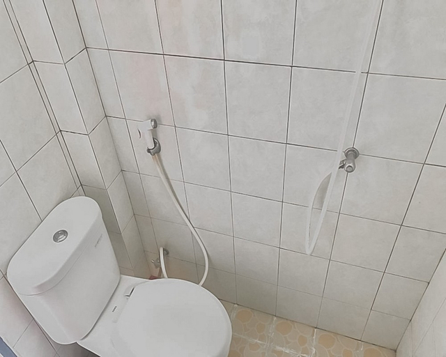 Bathroom 4