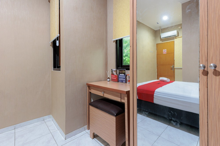 Bedroom 8