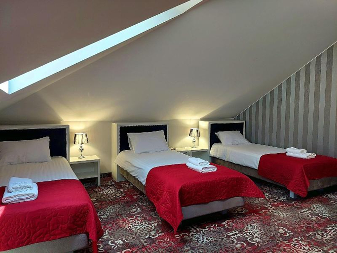 Others 4, Hotel Lord, Radom City