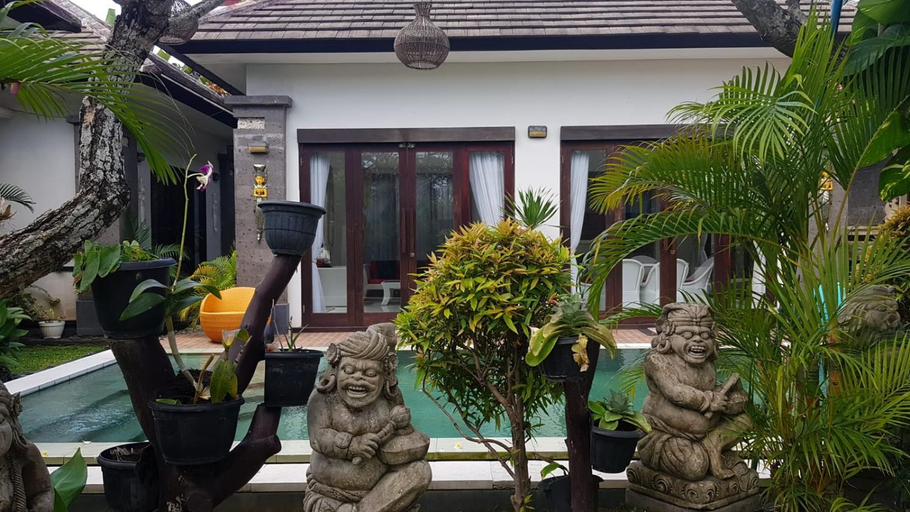 Others 3, Kubu Nesa, Badung