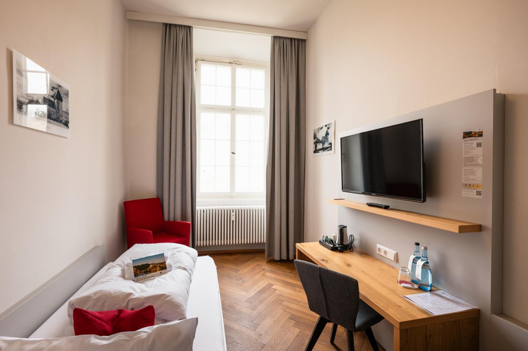 Bedroom 2, Schlosshotel Horneck, Heilbronn