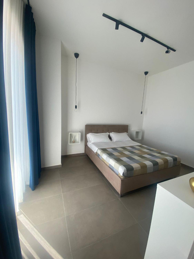 Others 2, HYRIA Rooms, Napoli