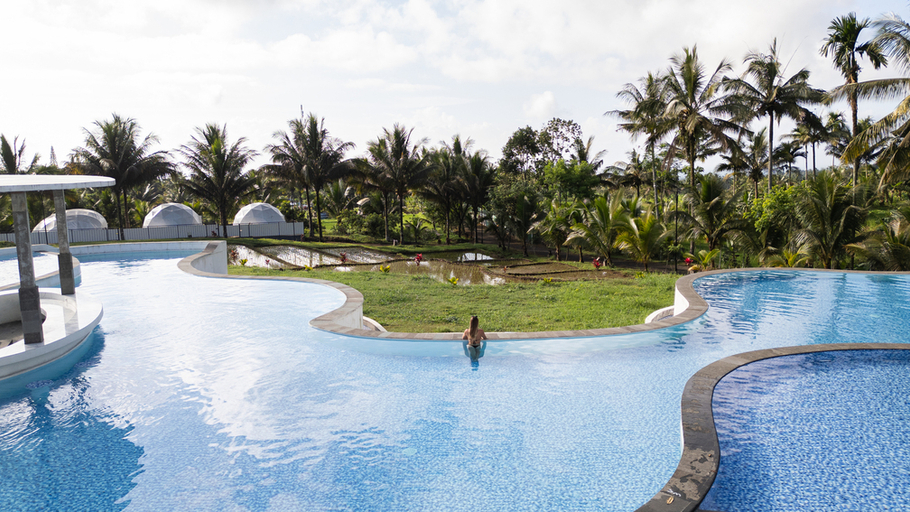 Swimming Pool 10