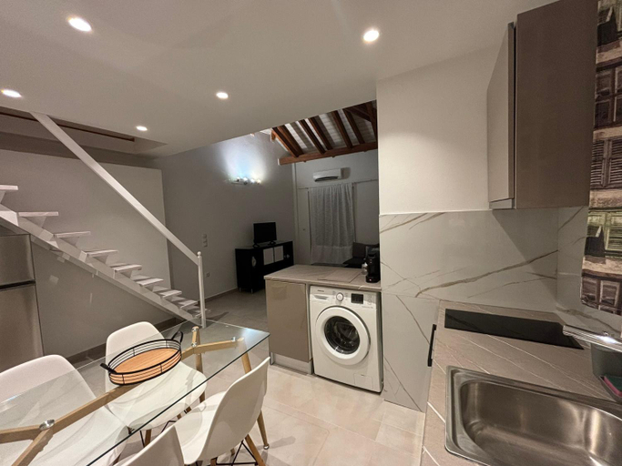 Others 5, Bizaniou Apartment 69, Epirus