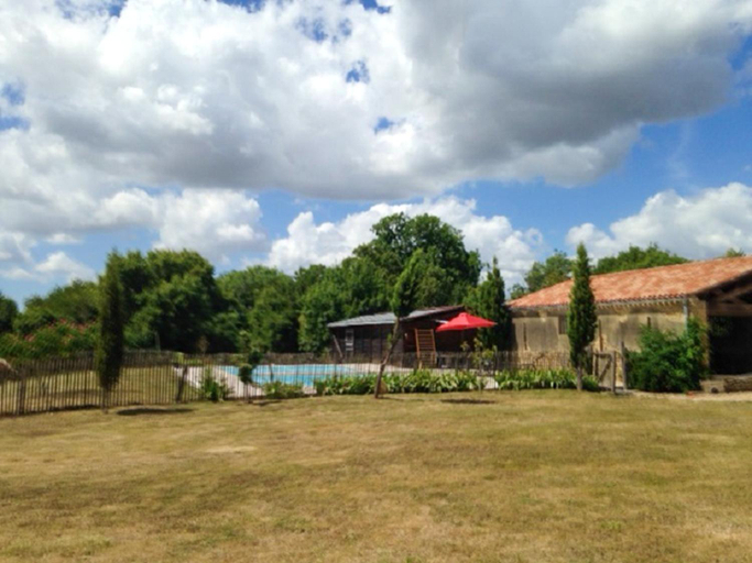 Others 1, Villa elegante a Saint-Cyr-en-Talmondais avec piscine privee, Vendée