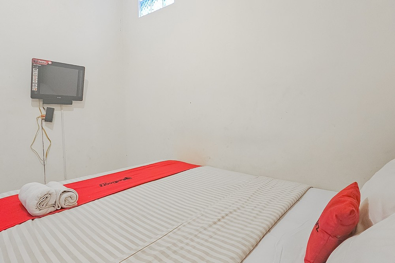 Bedroom 12