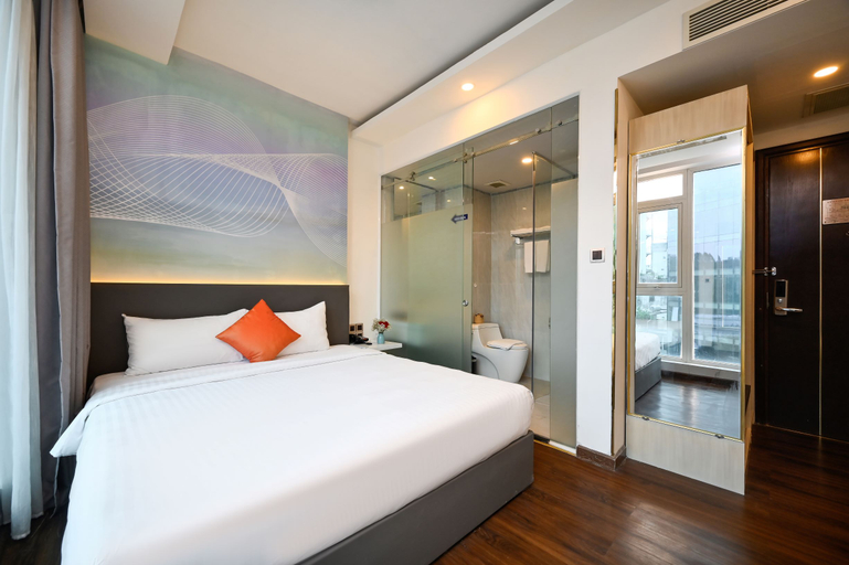 Bedroom 12