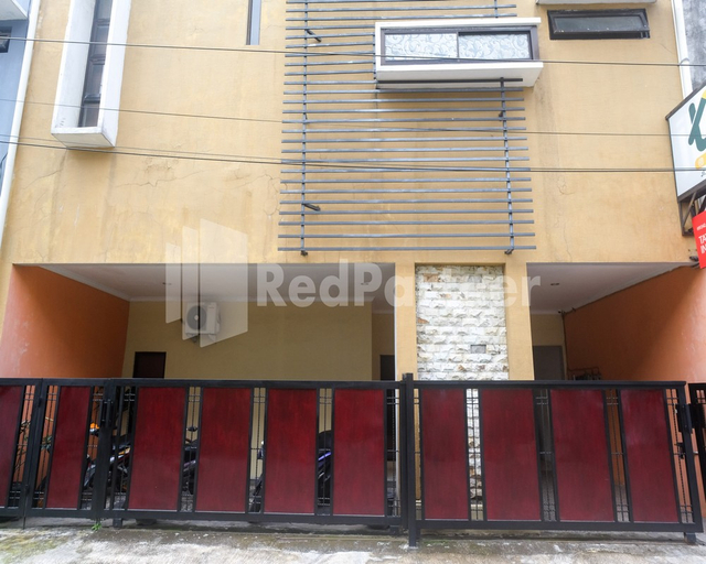 Exterior & Views, Tatti Inn Syariah Seturan RedPartner, Sleman