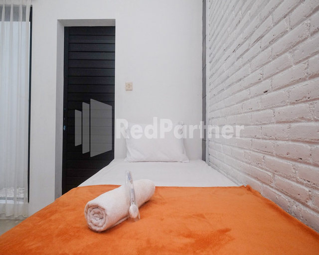 Bedroom 13