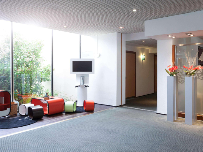 Public Area 4, Novotel Rouen Sud Zenith Parc Expo, Seine-Maritime