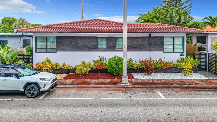 Exterior & Views, Los Patios Home Suites, Miami-Dade
