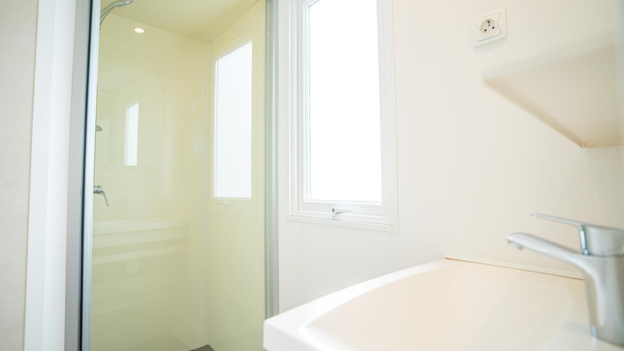Bathroom 4, Camping Bella Italia, Verona