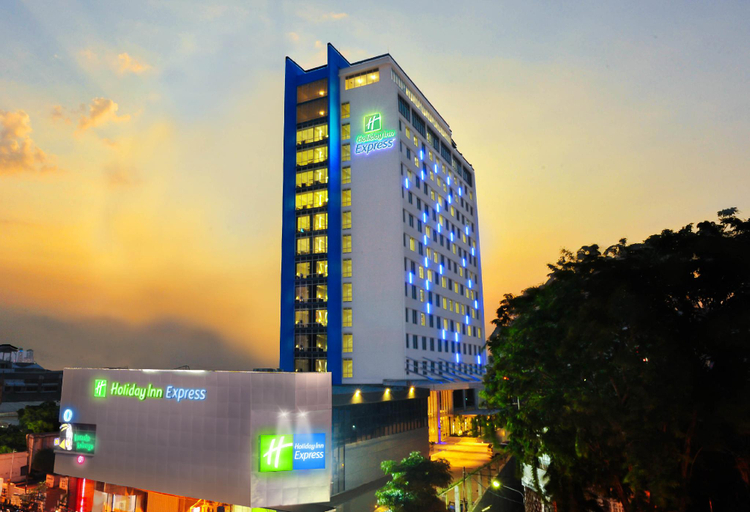 Exterior & Views 5, Holiday Inn Express Surabaya CenterPoint, Surabaya