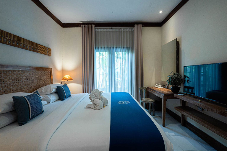 Bedroom 30