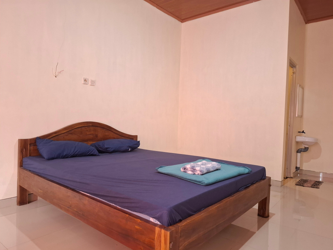 Bedroom 8