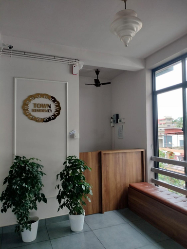Others 4, Town Residency, Kannur