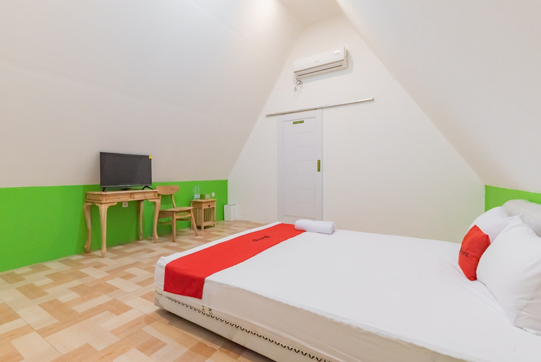 Bedroom 16