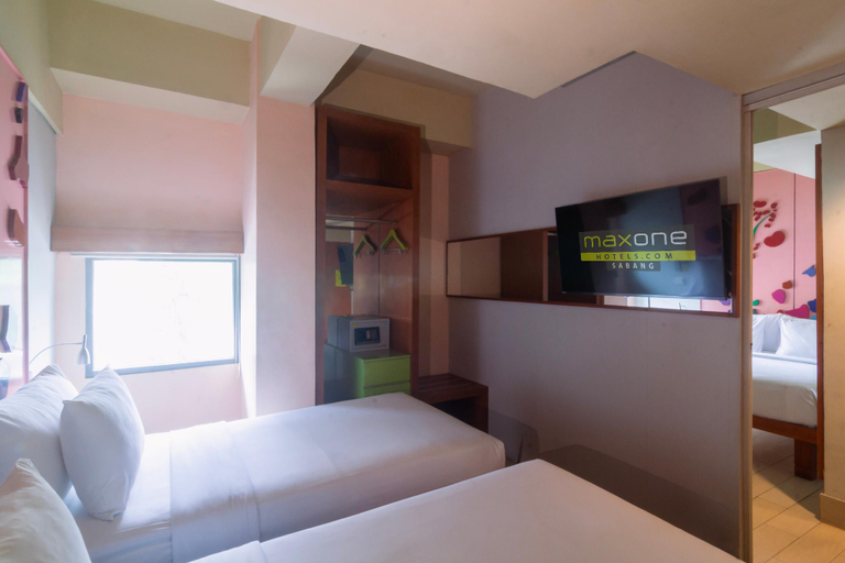 Bedroom 28