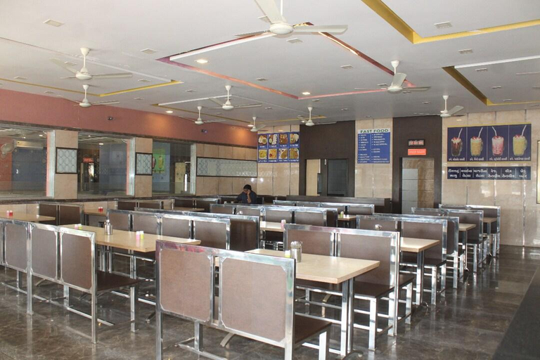 Food & Drinks, HOTEL NARMADA, Narmada