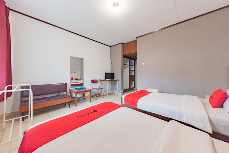 Bedroom 9