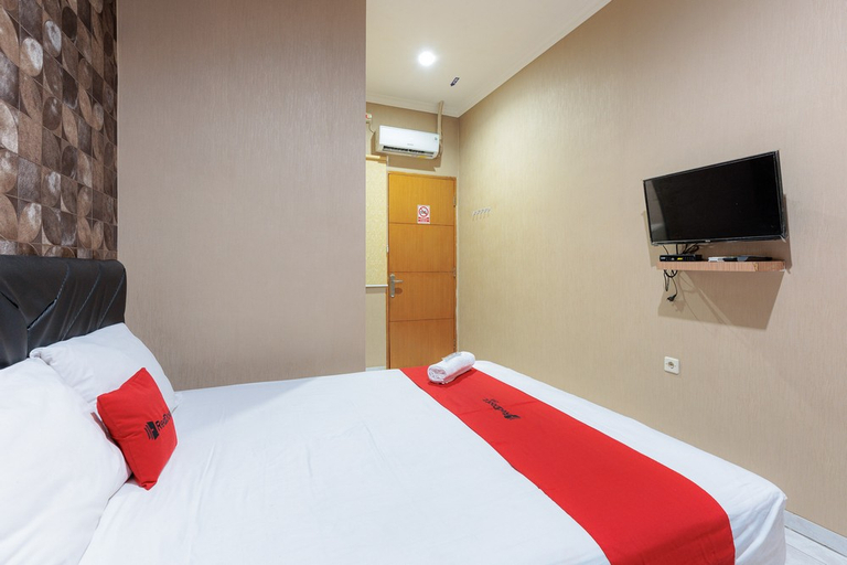 Bedroom 12