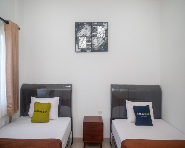 Bedroom 18